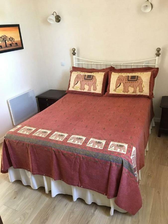 הוילה Montembœuf La Bucherie מראה חיצוני תמונה